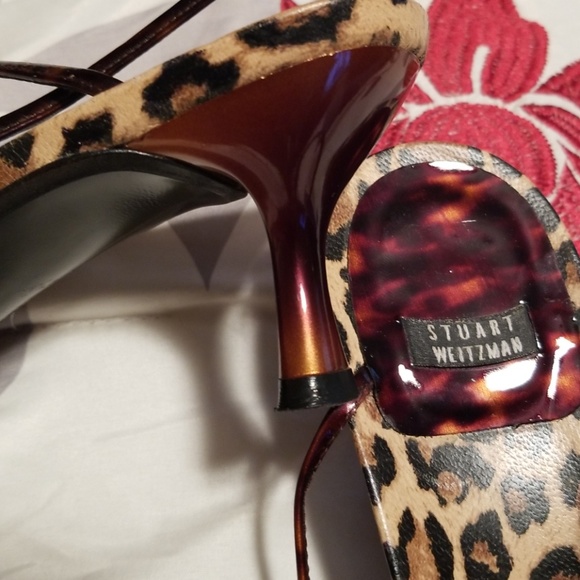 Stuart Weitzman Strappy Leopard Print Sandal - Picture 4 of 6